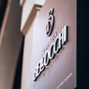 palazzo-bellocchi-suites-apartments.lecce-hotels.com/